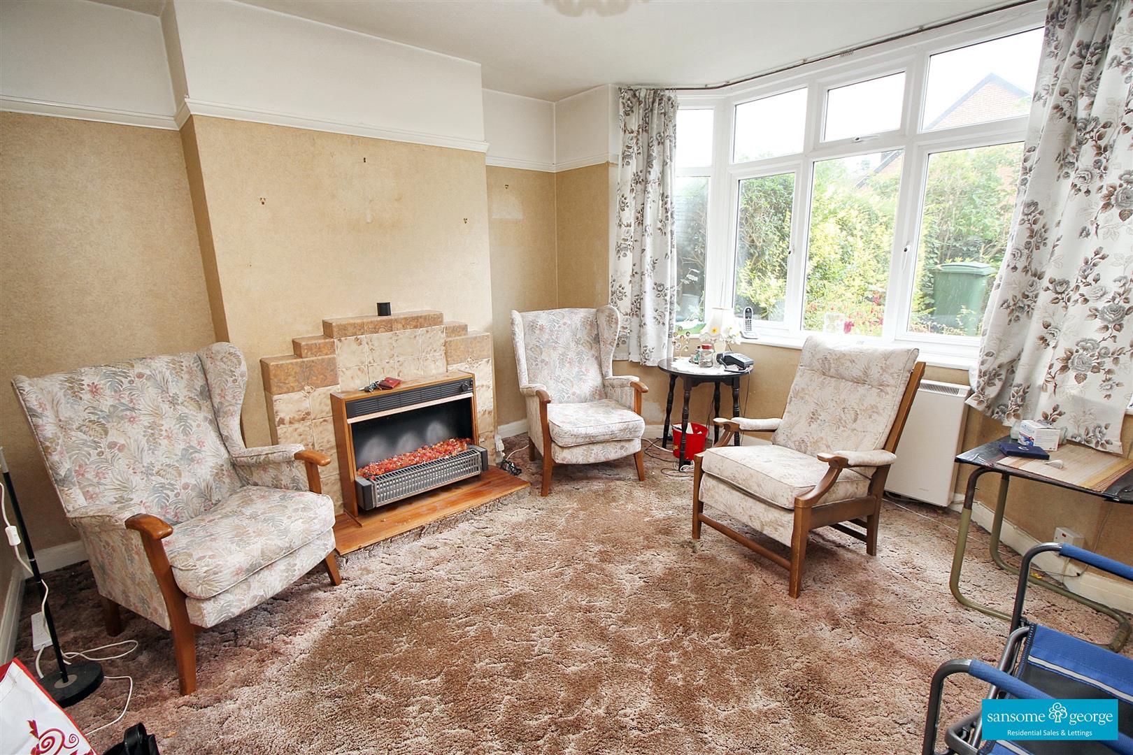 3 bed property in Purley Rise, Purley On Thames